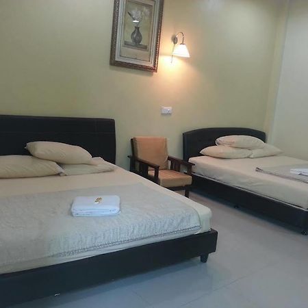 Casavilla Travellers Lodge Taiping Esterno foto