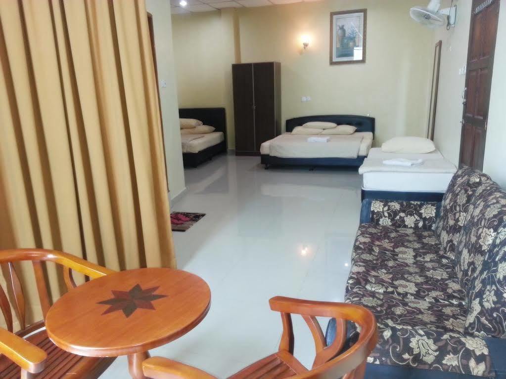Casavilla Travellers Lodge Taiping Esterno foto