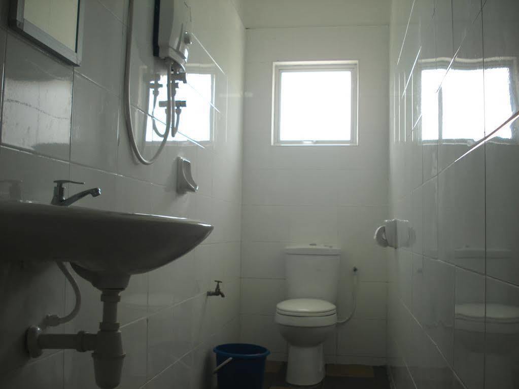 Casavilla Travellers Lodge Taiping Esterno foto
